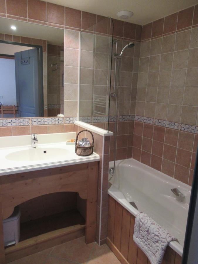 Residence Les Alpages 4 Etoiles - Appartement 4 Personnes - Piscine, Hammam, Sauna, Jacuzzi - Valcenis 73480 Lanslebourg-Mont-Cenis Exteriör bild