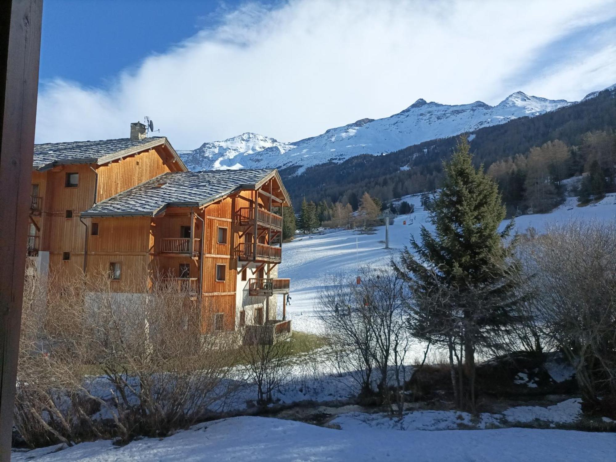 Residence Les Alpages 4 Etoiles - Appartement 4 Personnes - Piscine, Hammam, Sauna, Jacuzzi - Valcenis 73480 Lanslebourg-Mont-Cenis Exteriör bild